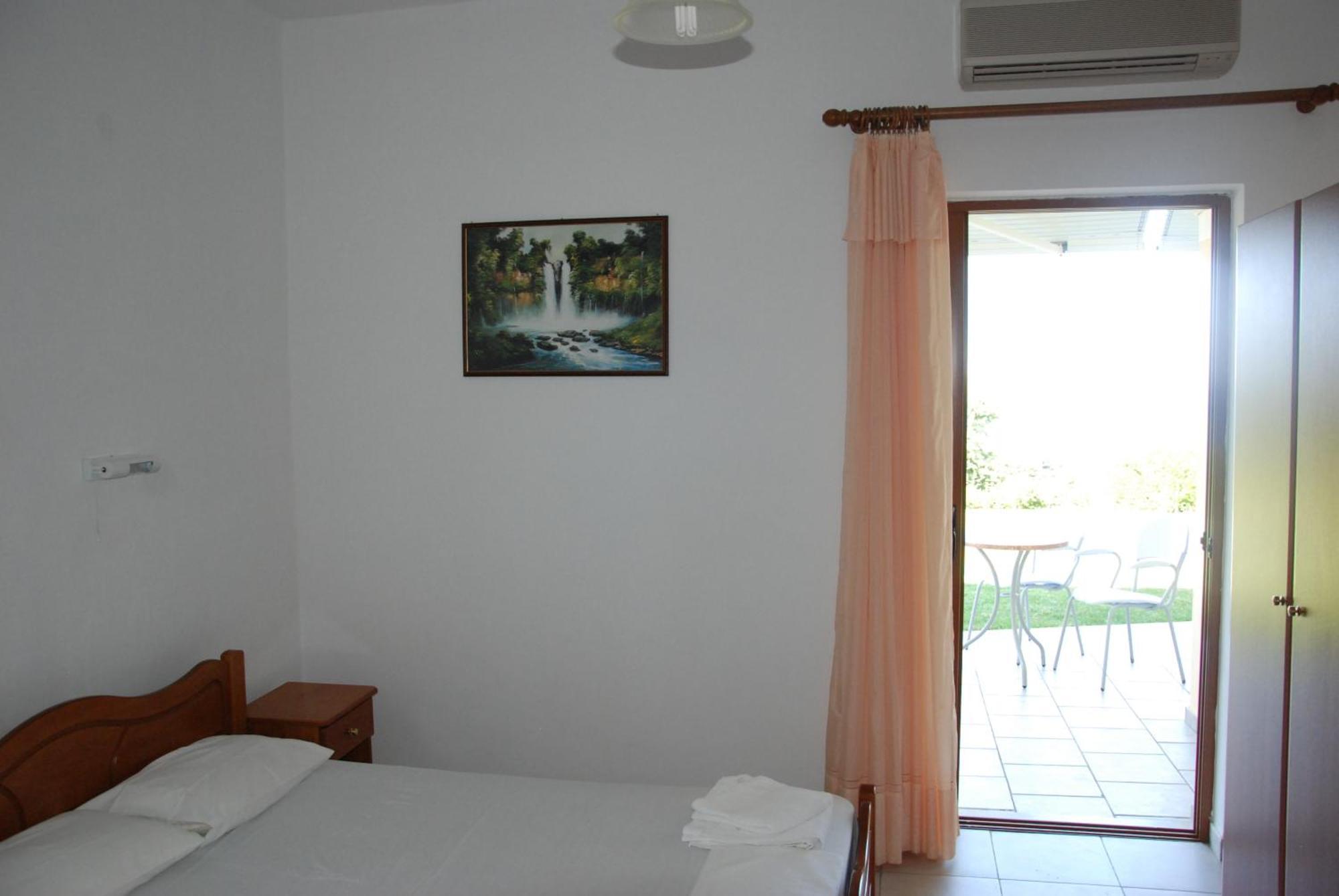Artolithia Apartments Ríza Pokój zdjęcie